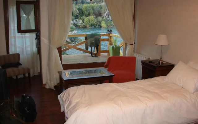 Sendero Lodge