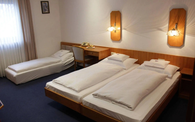 Landhotel Gasthof Zur Krone