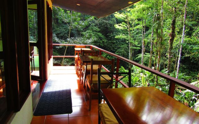 Agua Inn