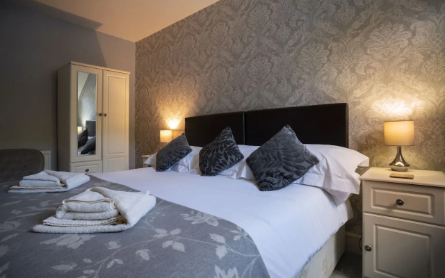 Lyndale Guest House
