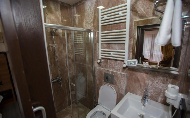 Yayla Otel