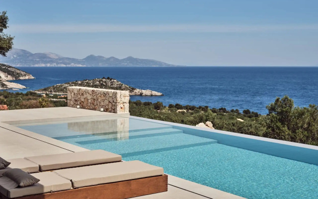 The Sall Villa