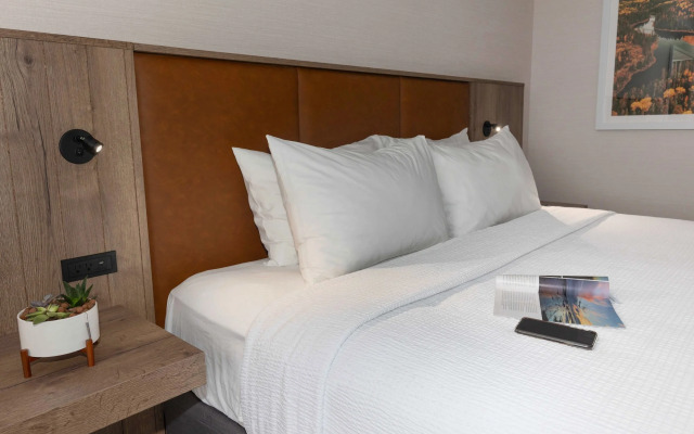 Valhalla Hotel & Conference Centre