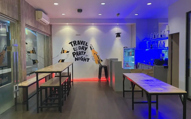 The Lodge BKK Hostel