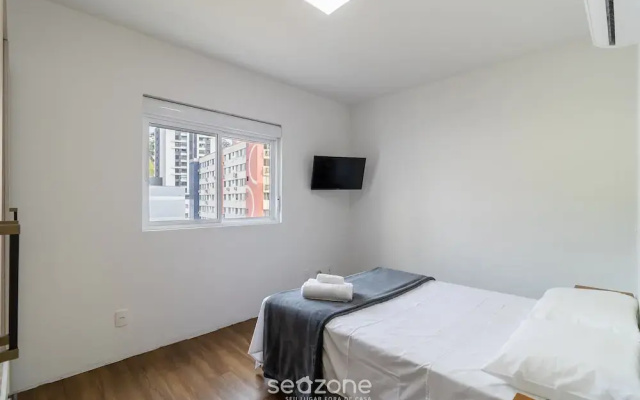 Apt w/ Swimming Pool Well Located Blumenau Neb0103