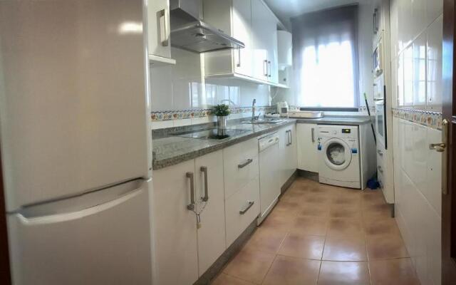 Apartamentos Puente Miraflores