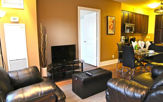 Red Maple Suites Mississauga