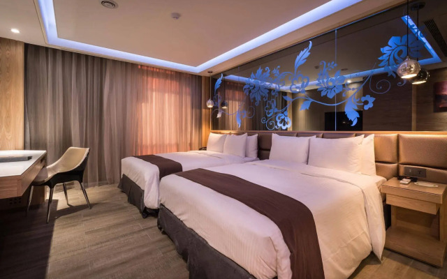 Guide Hotel Taichung ZiYou