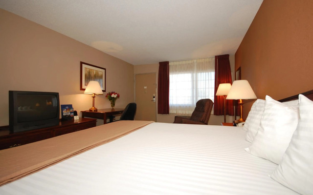 Best Western Red Baron Hotel