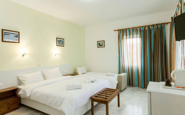Revekka Rooms