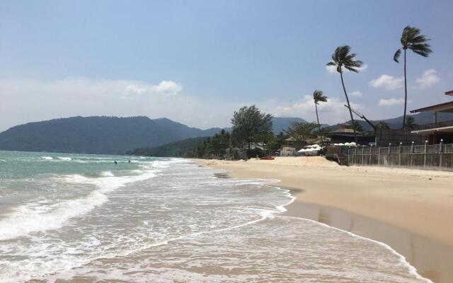 Khanom Beach Residence 1-Bedroom Ocean Front Condo