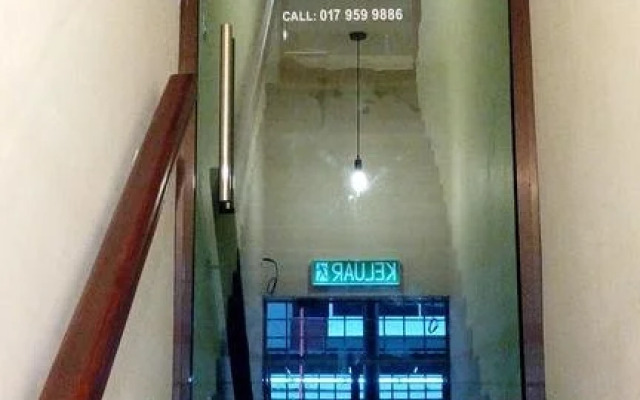 OYO 90126 Pen U Cottages