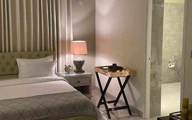 Frangipani Suite