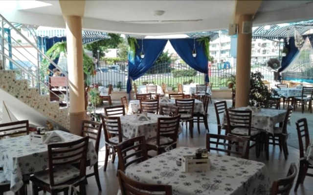 Hotel Korab Renesa