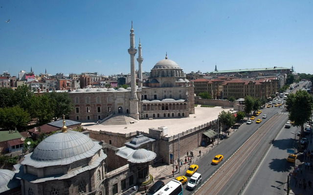 The Time Hotel Old City