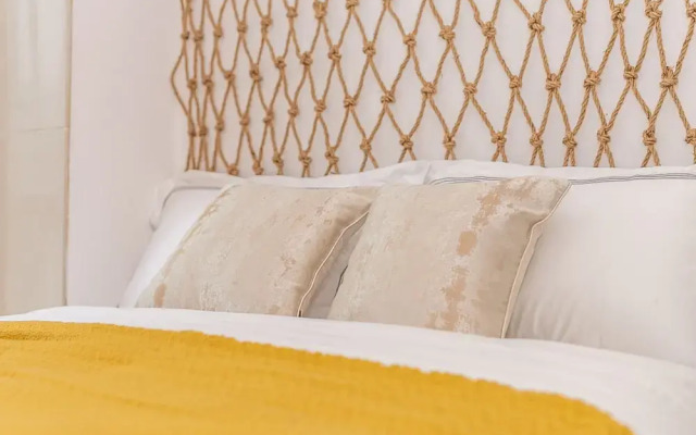Locals Boutique Apartment Qianshan No.9