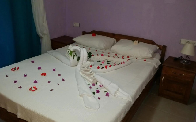 Hotel Riverside