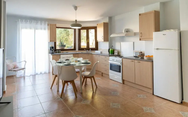 Natalia s Apartment in Tavronitis