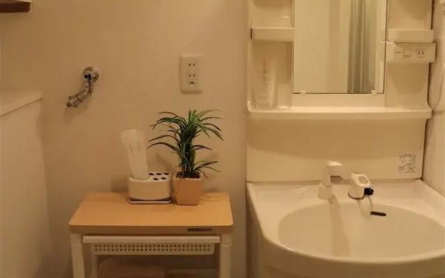 Ocean Partners Rebanga Namba Apartment