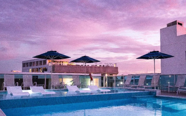Aquamare Hotel