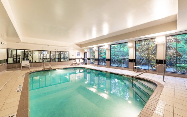 Staybridge Suites North Charleston by IHG