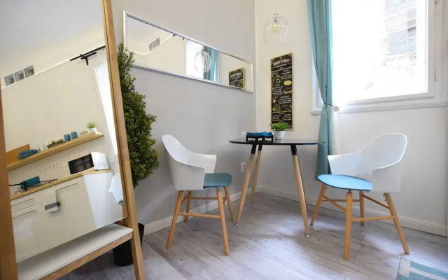 Vaci Street Apartment