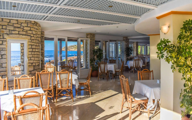 Creta Star Hotel