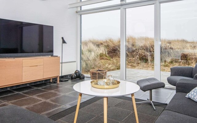 6 Person Holiday Home in Romo