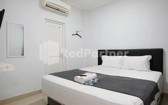 Aster Triplets Guest House Jcm Mitra RedDoorz