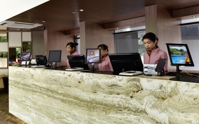 Travelodge Harbourfront Singapore