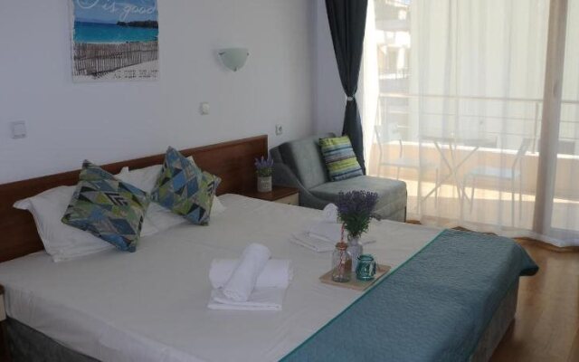 Tabanov Beach Hotel