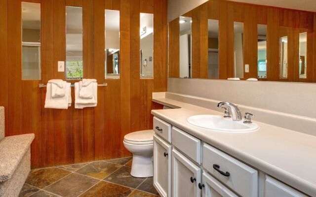 Ski-in/ski-out Snow Flower 3 Bedroom Condo