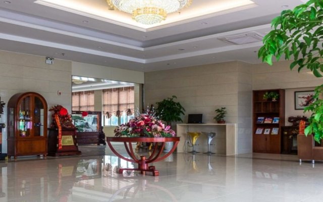 GreenTree Inn Wuxi Jiangyin Huashi Avenue Huaxi Village Hotel