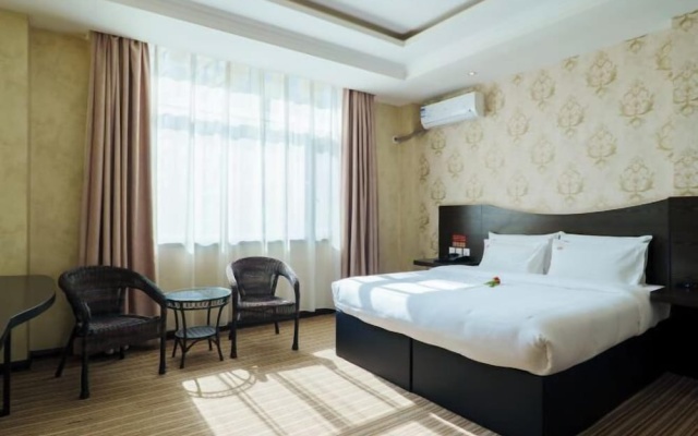 Hongji Business Hotel – Guest Rooms – Jiamusi