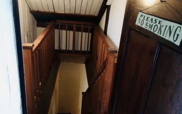 Harfield Guest Villa