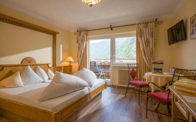Hotel Pension Rotspitz