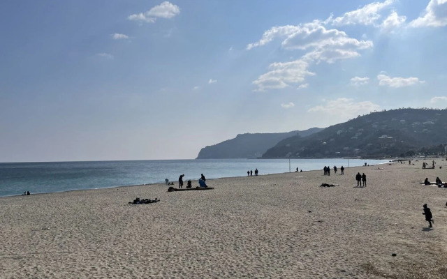 Tra Sole e Mare Spotorno