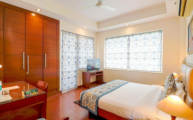 OYO Premium Noida Amity