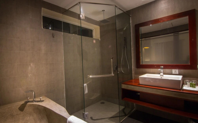 CoolLand Residence & Spa