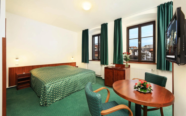 LH Hotel Mlýn Old Town