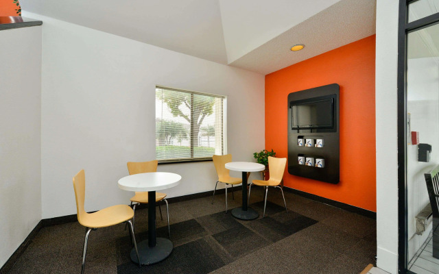 Motel 6 Plano, TX - West - Frisco