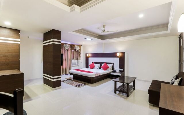 Oyo 26315 Hotel Alpha