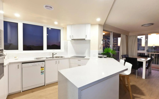 Meridian Tower Apartments