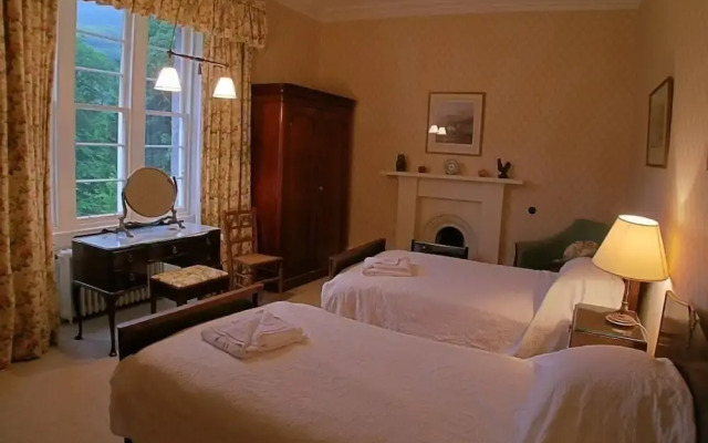 Chesthill House & Estate