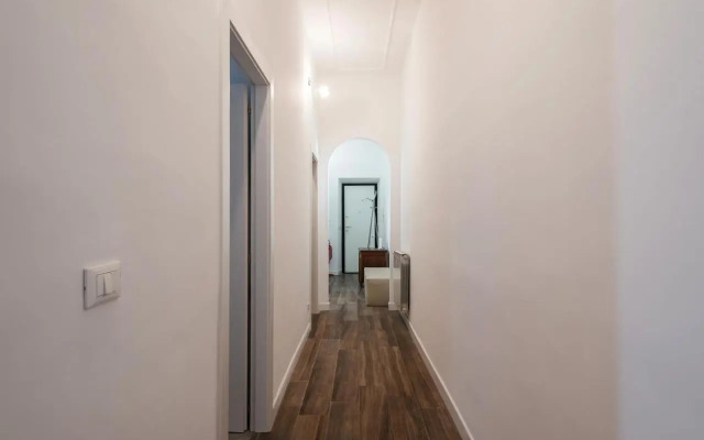 Iflat Mid-Century Modern Vatican Apartment