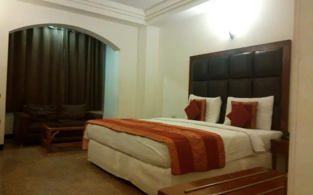 Lavanya Motel