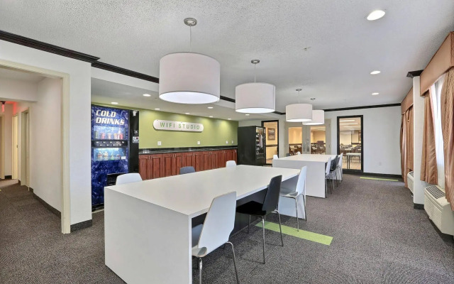 Studio 6 Plano, TX - Dallas - Plano Medical Center