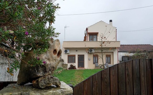 Delightful Country Mansion in ''Armeni''