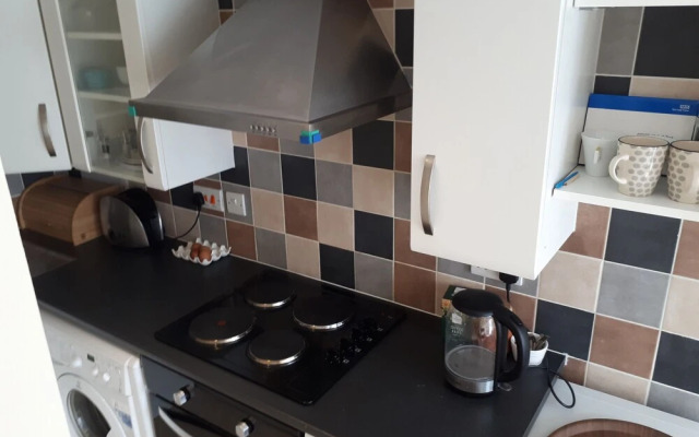 1-bed Apartment in Lewes Located Near Town Centre!