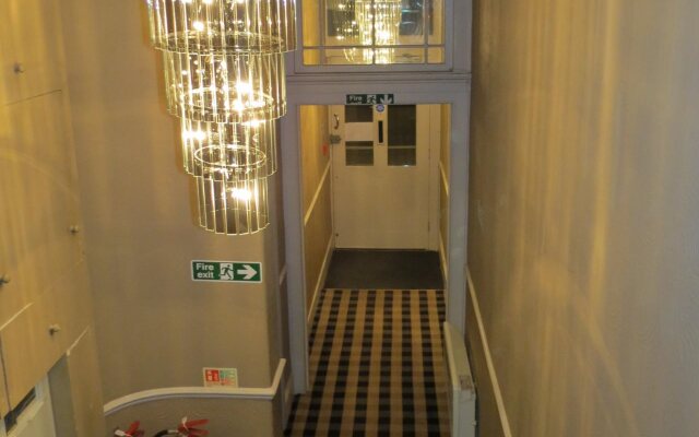 Eaton Square